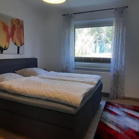 Ferienhaus Im Gruenen/Monteurzimmer Oranienburg Ngoại thất bức ảnh