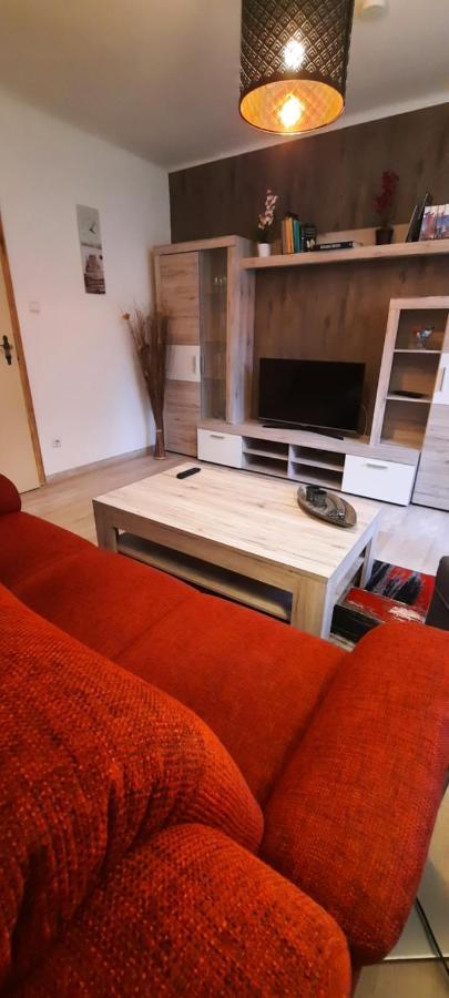 Ferienhaus Im Gruenen/Monteurzimmer Oranienburg Ngoại thất bức ảnh